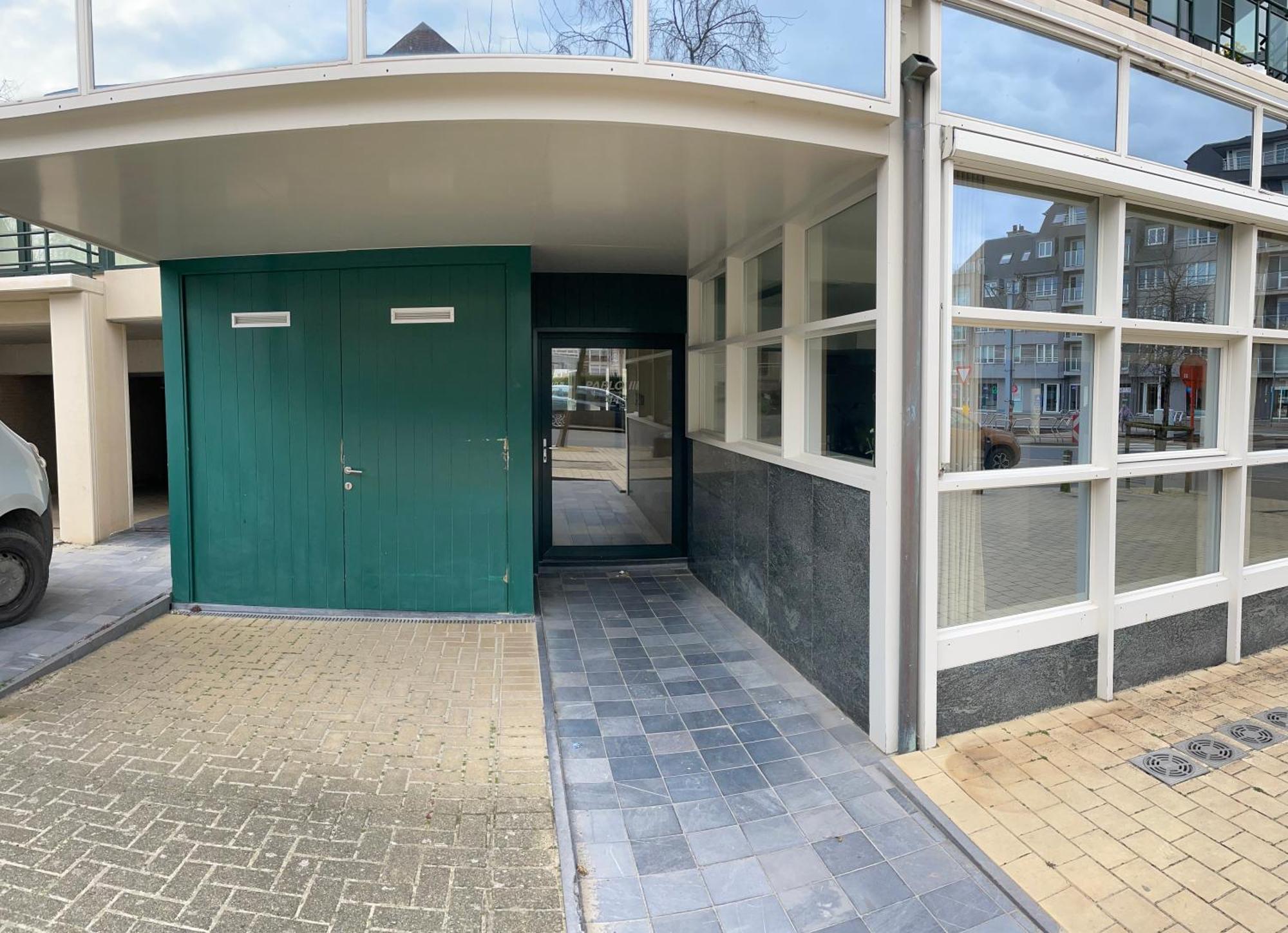 Appt Pablo Met Prive-Garage, Vlakbij Zee, In Koksijde-Bad Daire Dış mekan fotoğraf